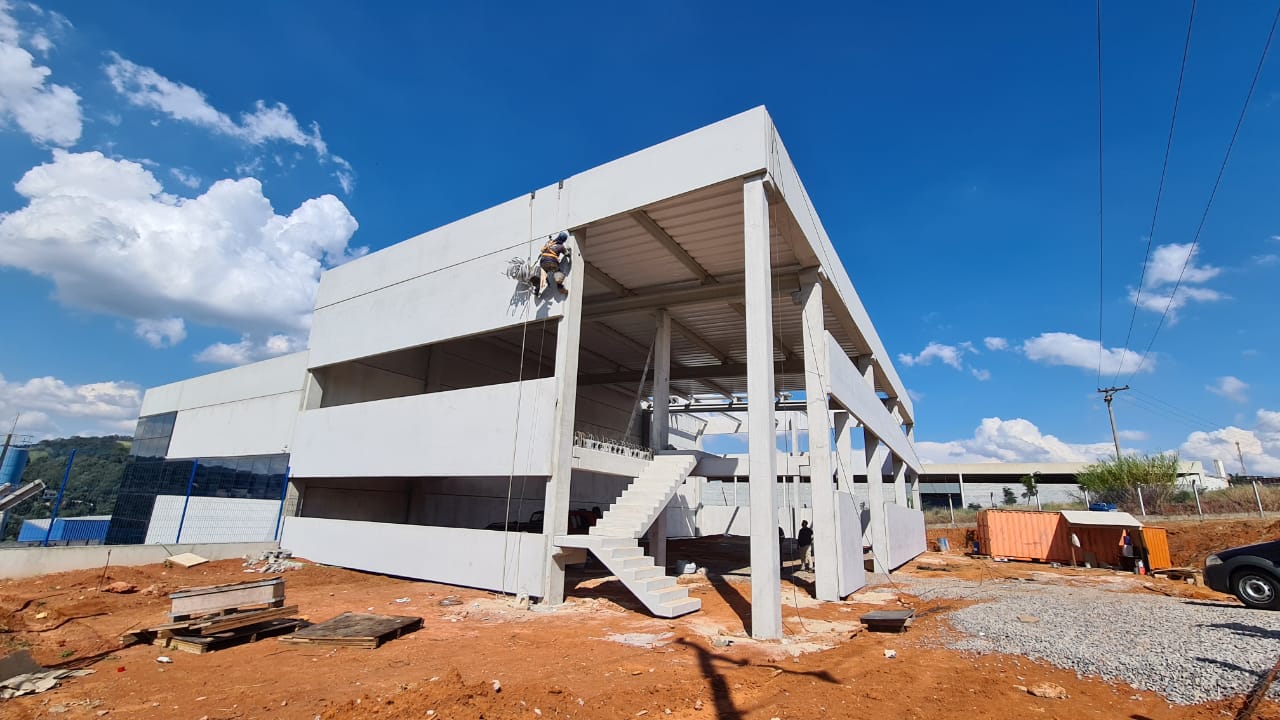 Obras de expansão.